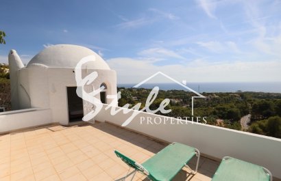 Resale - Villa - Altea
