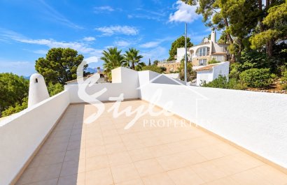 Resale - Villa - Altea
