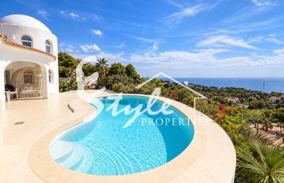Resale - Villa - Altea