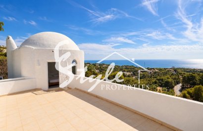 Resale - Villa - Altea