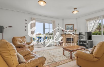 For Sale Spacious Detached House with Private Pool in Lomas de La Juliana, Algorfa, Costa Blanca. ID1307