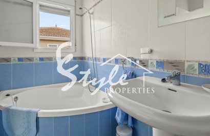 Resale - Villa - Algorfa - Montemar