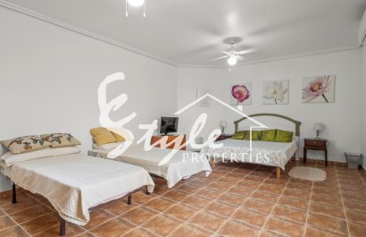 Resale - Villa - Algorfa - Montemar