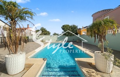 Resale - Villa - Pilar de la Horadada - Pinar De Campoverde