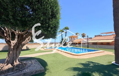 Resale - Semi-Detached Villa - Los Montesinos - Urbanizacion montesol