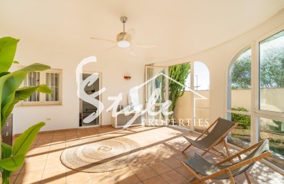 Resale - Villa - Orihuela-Costa - Playa Flamenca