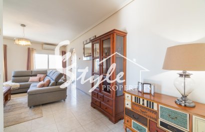 Resale - Villa - Orihuela-Costa - Playa Flamenca