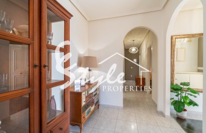 Resale - Villa - Orihuela-Costa - Playa Flamenca