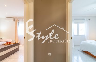 Resale - Villa - Orihuela-Costa - Playa Flamenca