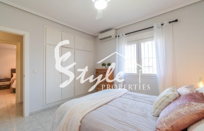 Resale - Villa - Orihuela-Costa - Playa Flamenca