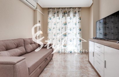 Resale - Apartament  - Torrevieja - calle Bella Antonia