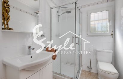Resale - Villa - Orihuela-Costa - calle Nicolas de  Bussi,22