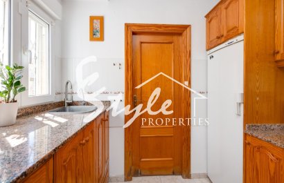 Resale - Villa - Orihuela-Costa - calle Nicolas de  Bussi,22