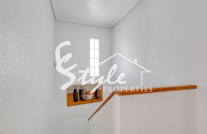 Resale - Villa - Orihuela-Costa - calle Nicolas de  Bussi,22