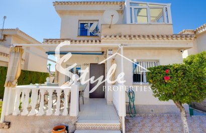 Resale - Villa - Orihuela-Costa - calle Nicolas de  Bussi,22