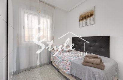 Resale - Apartament  - Torrevieja - calle Mar Baltico
