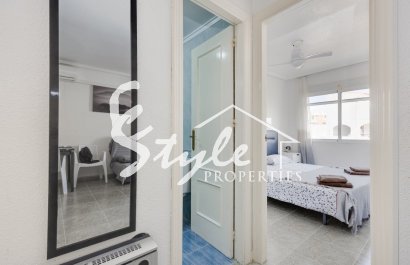 Resale - Apartament  - Torrevieja - calle Mar Baltico