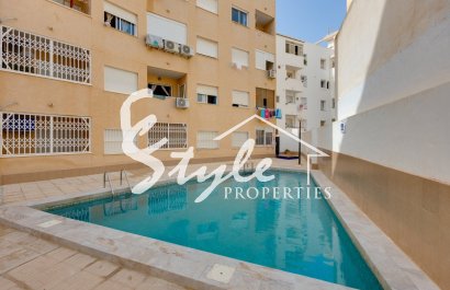 Resale - Apartament  - Torrevieja - calle Mar Baltico