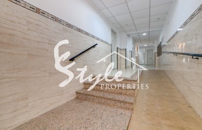 Resale - Apartament  - Torrevieja - calle Mar Baltico