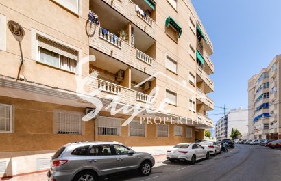 Resale - Apartament  - Torrevieja - calle Mar Baltico