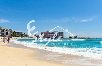 Resale - Apartament  - Torrevieja - calle Mar Baltico