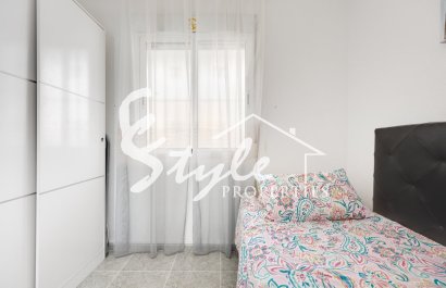 Resale - Apartament  - Torrevieja - calle Mar Baltico