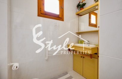 Resale - Apartament  - Orihuela-Costa - calle Violeta