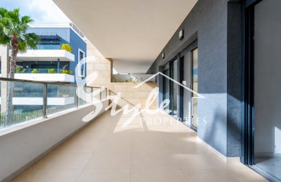 Se vende apartamento en Flamenca Village, Playa Flamenca, La Zenia, Orihuela Costa, Costa Blanca. ID3715