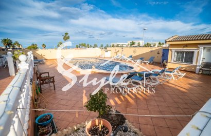 Вторичное жилье - Вилла - Torrevieja - Лос Балконес