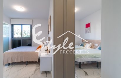 Resale - Apartament  - Villamartín - Los Altos