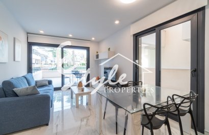 Resale - Apartament  - Villamartín - Los Altos