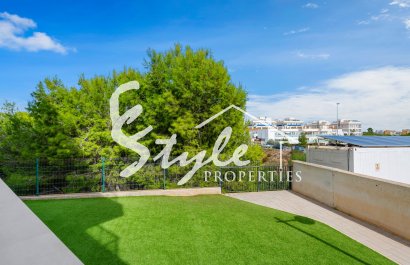 Resale - Apartament  - Villamartín - Los Dolses