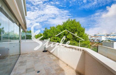 Resale - Apartament  - Villamartín - Los Dolses
