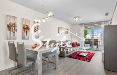 Resale - Apartament  - Villamartín - Los Dolses