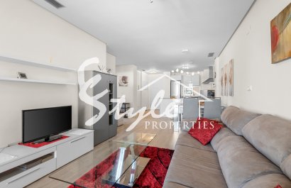 Resale - Apartament  - Villamartín - Los Dolses
