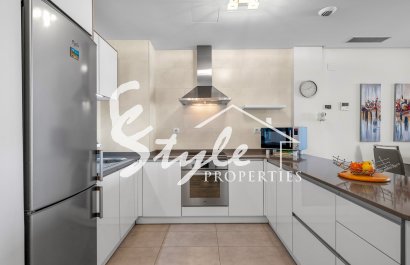 Resale - Apartament  - Villamartín - Los Dolses