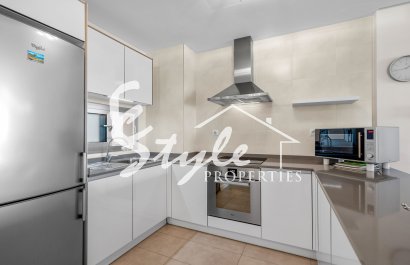 Resale - Apartament  - Villamartín - Los Dolses