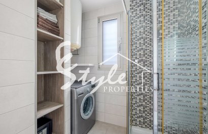 Resale - Apartament  - Villamartín - Los Dolses