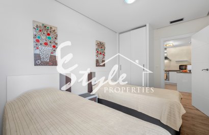 Resale - Apartament  - Villamartín - Los Dolses