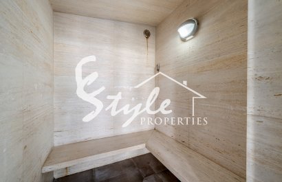 Resale - Apartament  - Villamartín - Los Dolses
