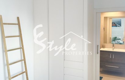 Resale - Apartament  - San Pedro del Pinatar - Lo pagan