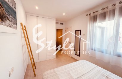 Resale - Apartament  - San Pedro del Pinatar - Lo pagan