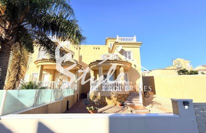 Resale - Semi-Detached Villa - Ciudad Quesada - La Marquesa Golf