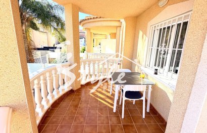 Resale - Semi-Detached Villa - Ciudad Quesada - La Marquesa Golf