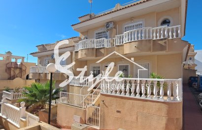 Resale - Townhouse - Villamartín - Las Filipinas