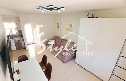 Resale - Townhouse - Villamartín - Las Filipinas