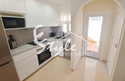 Resale - Townhouse - Villamartín - Las Filipinas