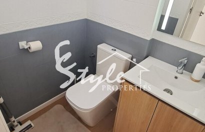 Resale - Townhouse - Villamartín - Las Filipinas