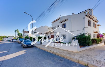 Resale - Apartament  - Orihuela-Costa - Villamartin