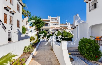 Resale - Apartament  - Orihuela-Costa - Villamartin